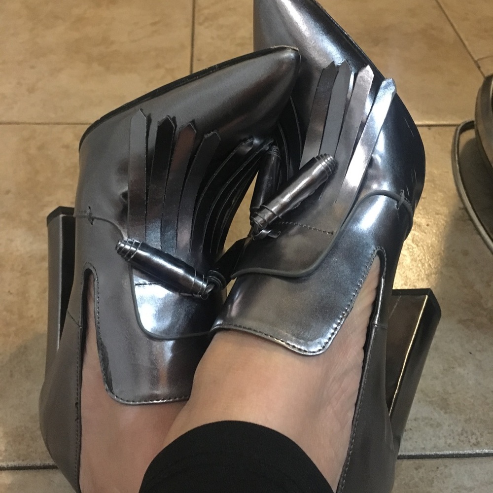 Alice + Olivia